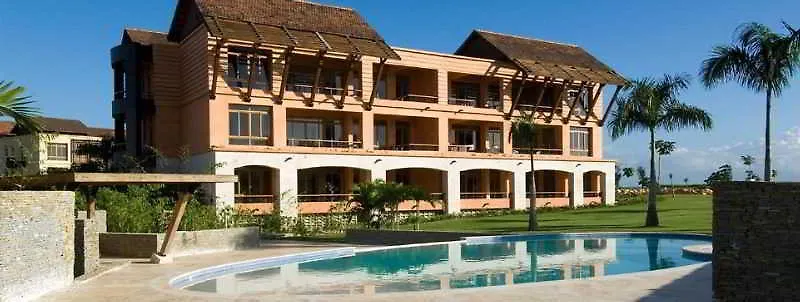 Ξενοδοχείο με διαμερίσματα Los Altos Residences By Mint